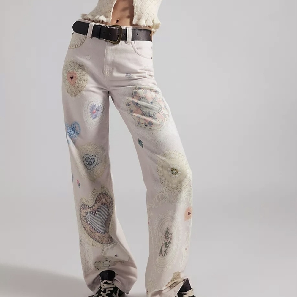 Embroidered Heart Patterned Pants